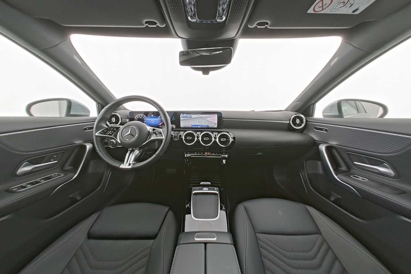 Mercedes-Benz A 180  ...