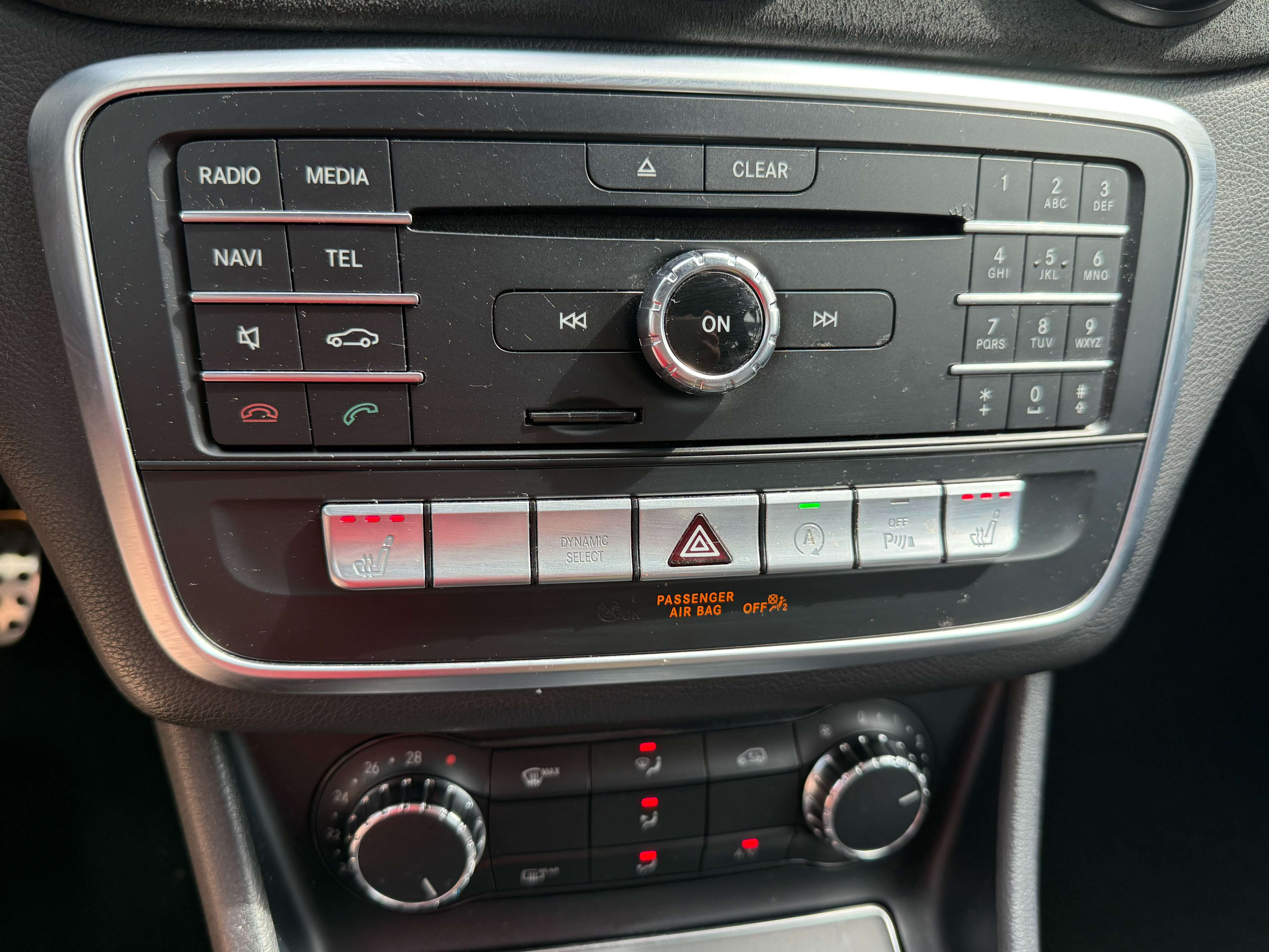 Mercedes-Benz CLA 200 CLA 200/ Boite automatique / Capteurs av. et arr.