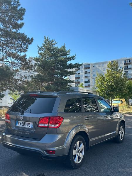 Fiat Freemont 2.0 16V MULTIJET 140 LOUNGE 4X2