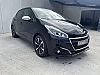 Peugeot 208 1.2 ESSENCE 82 CH SIGNATURE/CLIM/JA/APPLE CAR PLAY thumbnail