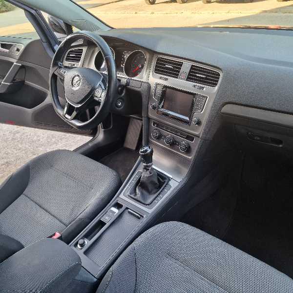 Volkswagen Golf VII 1.2 TSI 105 BLUEMOTION TECHNOLOGY CARAT 5P