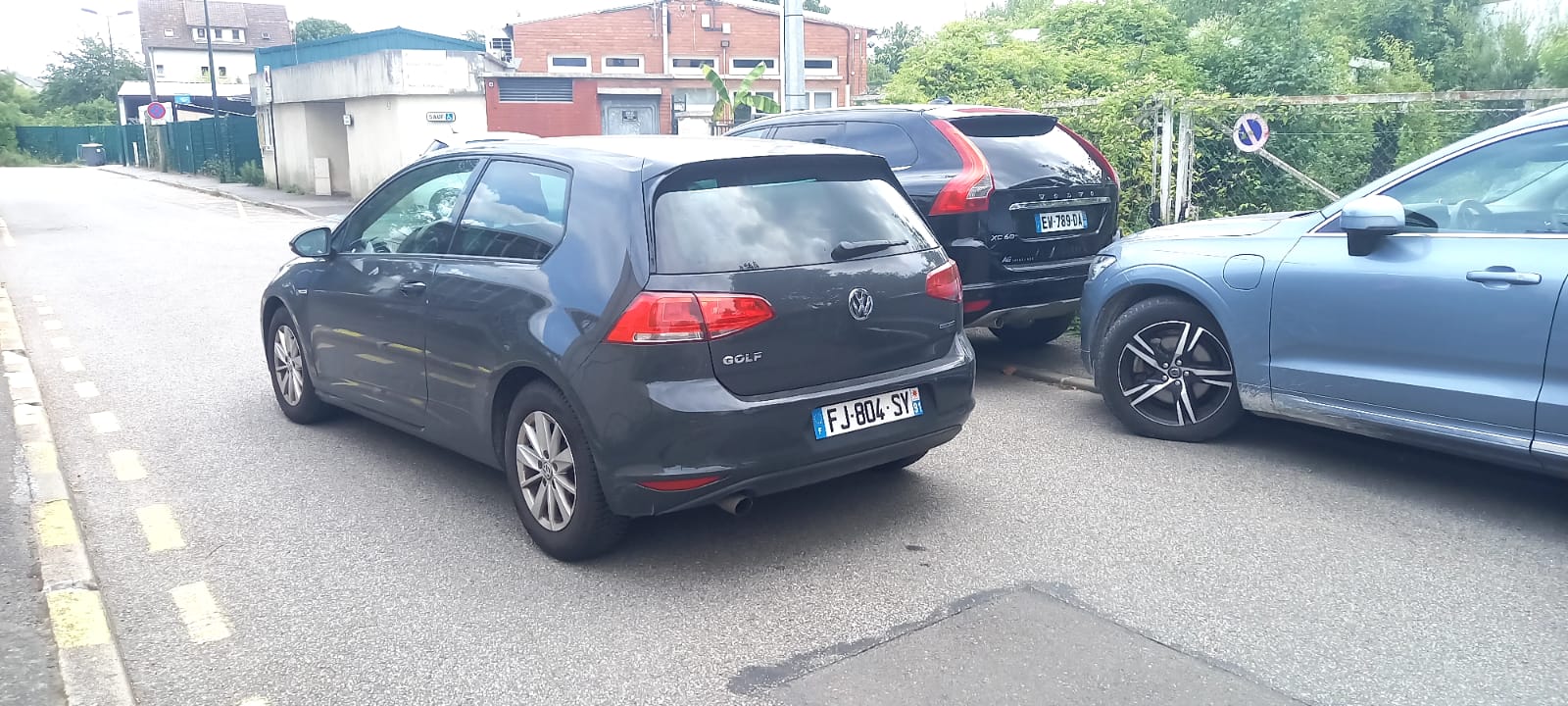 Volkswagen Golf VII 1.6 TDI 110 BLUEMOTION TECHNOLOGY TRENDLINE 3P