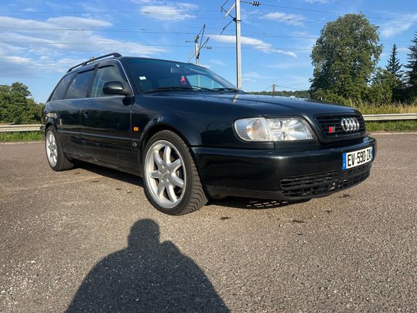 Audi S6 Audi S6 c4 v8 avant