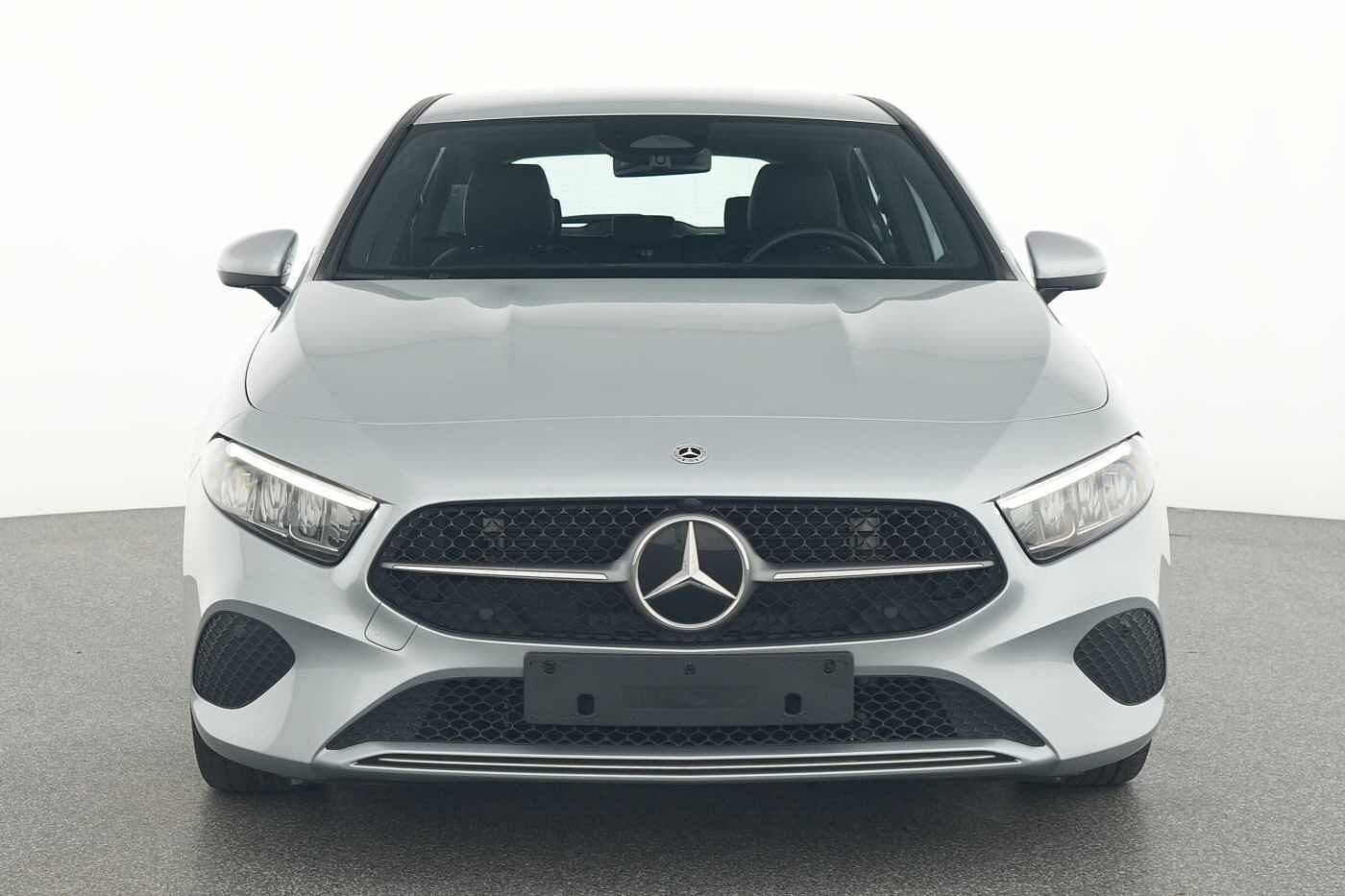 Mercedes-Benz A 180  Business Line