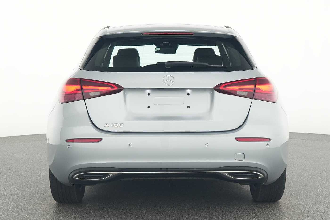 Mercedes-Benz A 180  Business Line