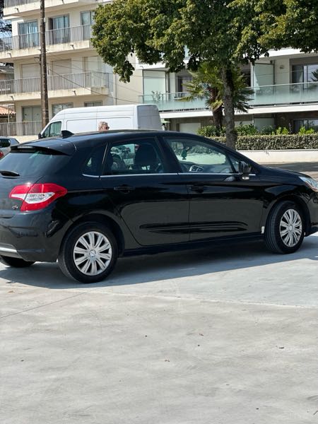 Citroen C4 1.6 HDI 110 BY LOEB