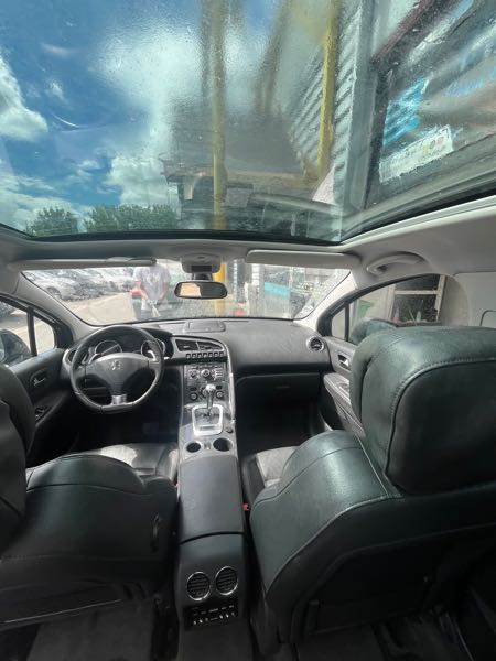 Peugeot 3008 3008 1.6 hdi full options