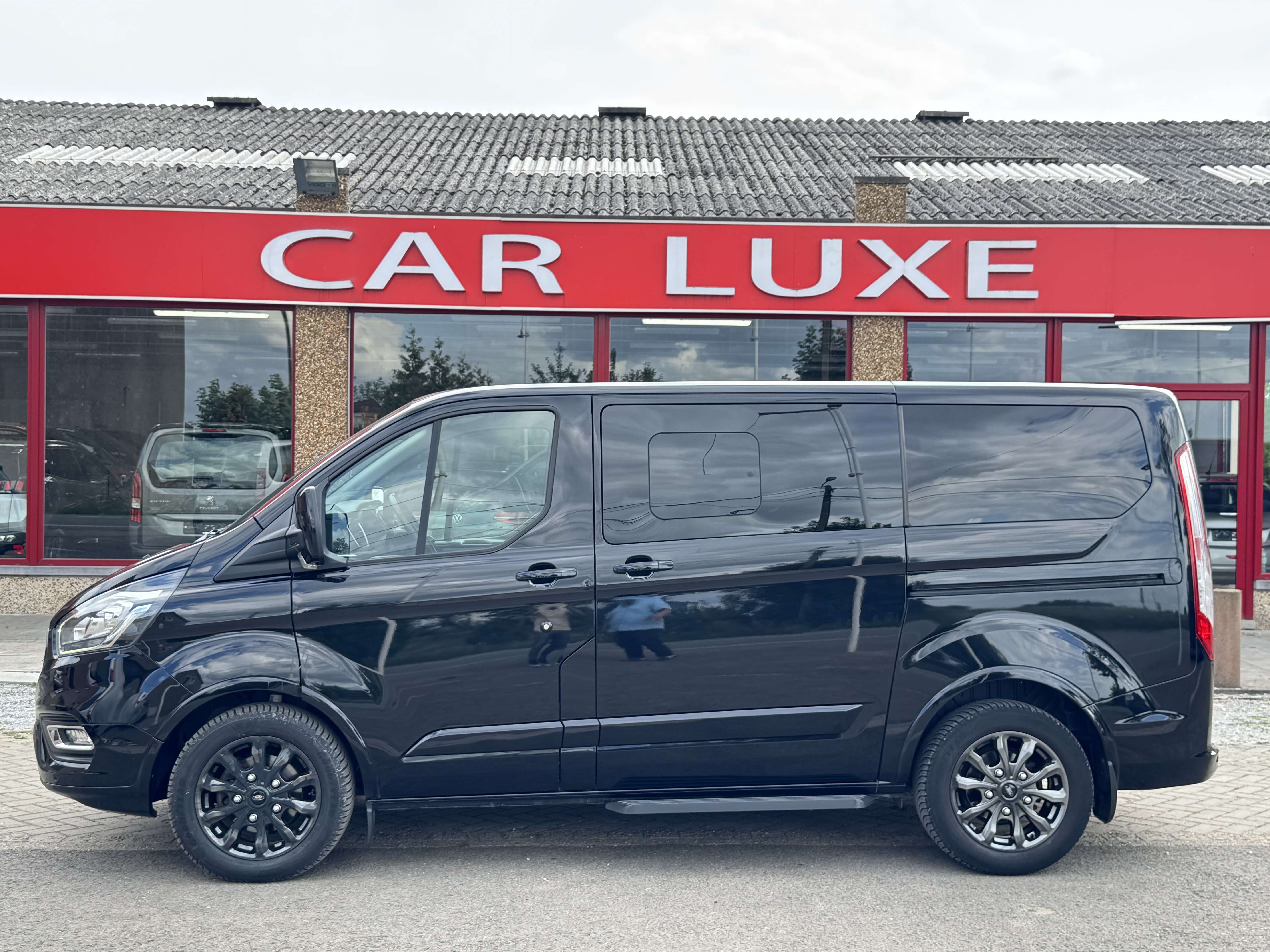 Ford Tourneo Custom 2.O  TITANIUM 9PLACES CAM LED GPS GARANTIE1AN
