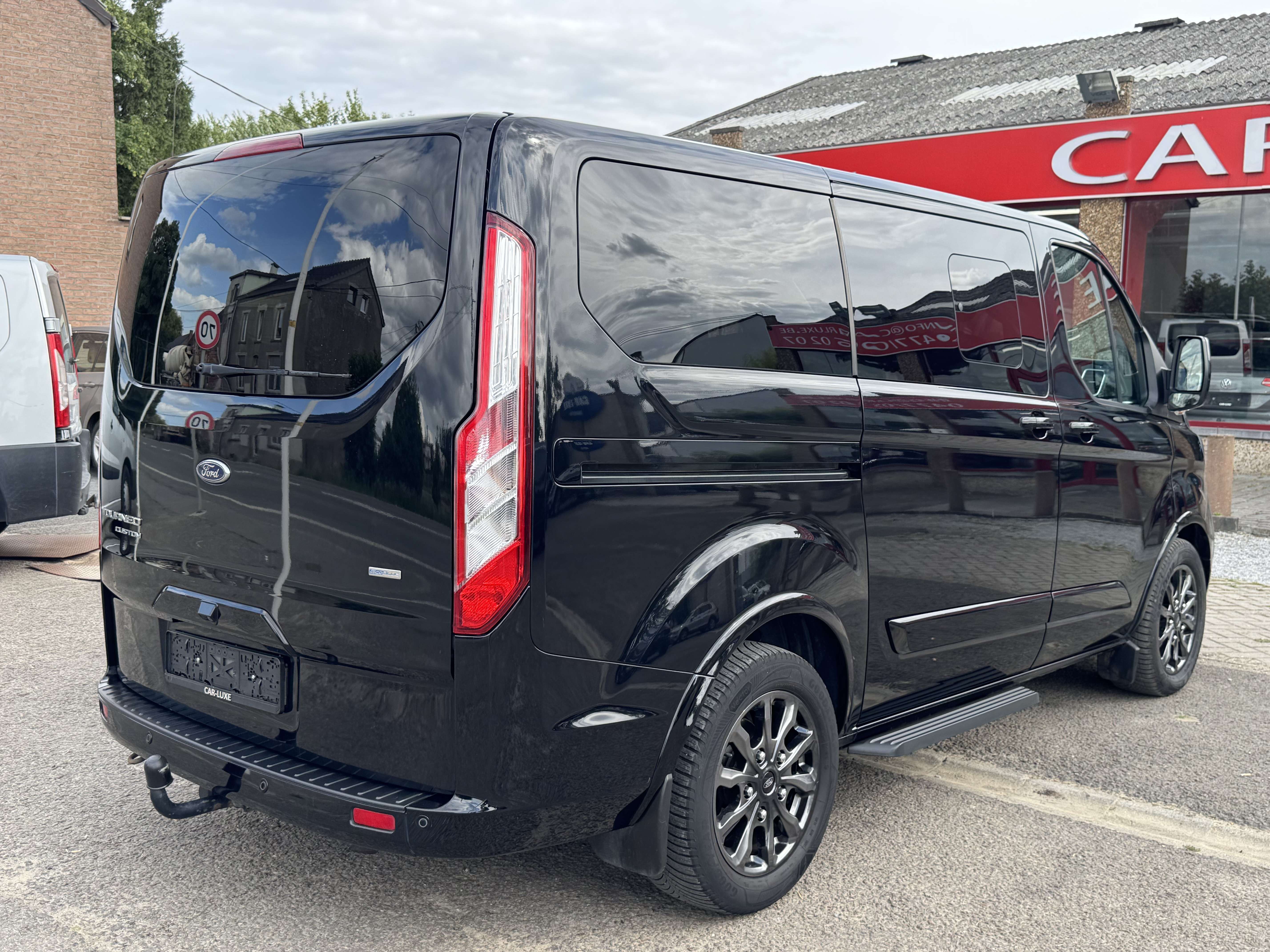Ford Tourneo Custom 2.O  TITANIUM 9PLACES CAM LED GPS GARANTIE1AN