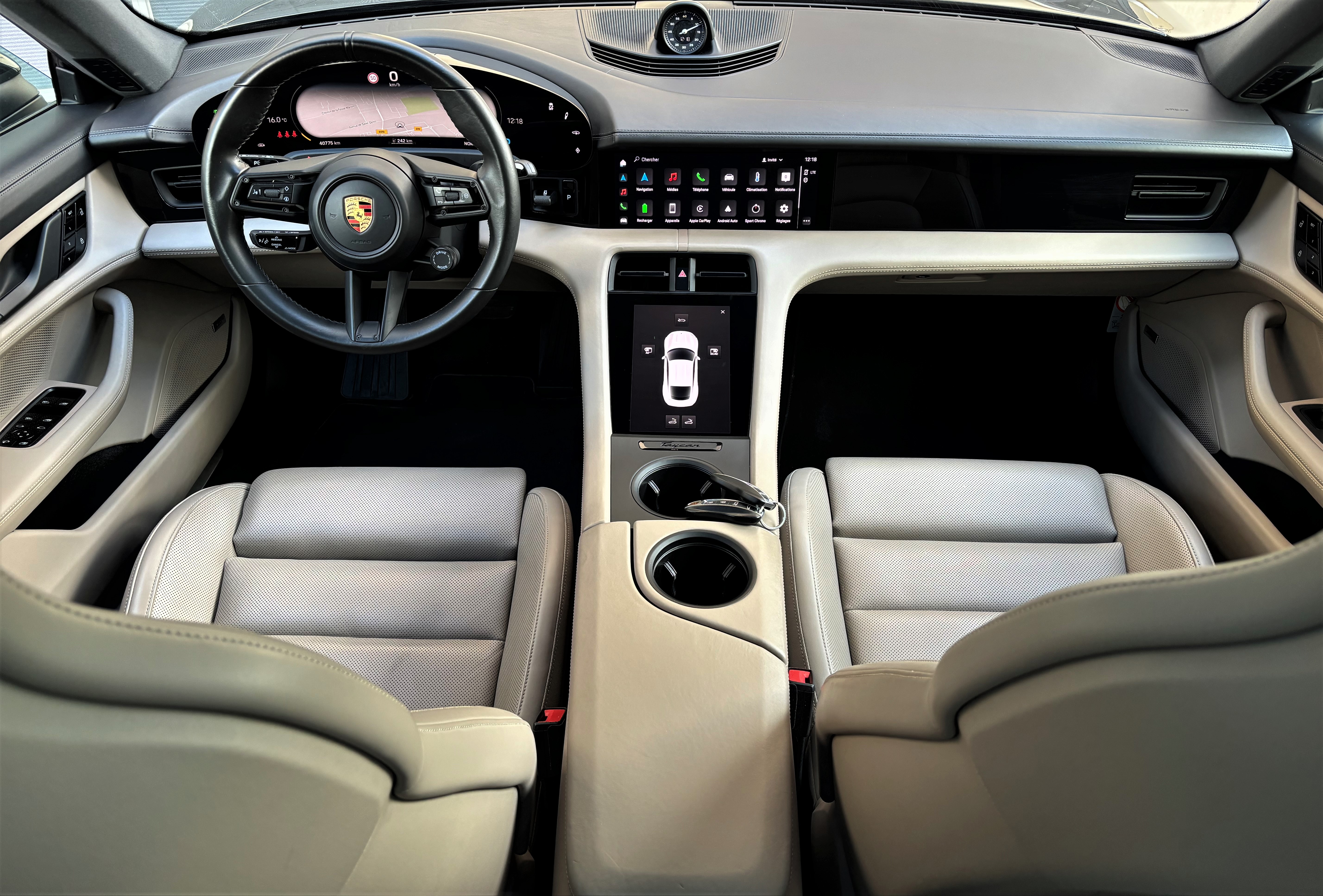 Porsche Taycan 4S Chrono 530 PERFORMANCE Plus Design' Panorama... 1er Main