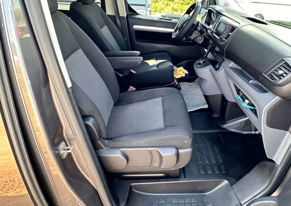 Peugeot Expert Vend Peugeot expert 2l hdi 180 ch