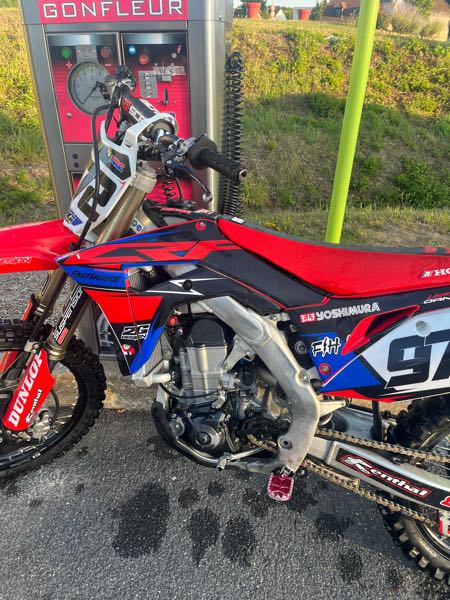 HONDA CRF F