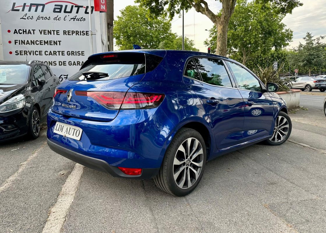 Renault Megane IV 1.5 Blue dCi 115 INTENS EDC **1 ère MAIN**