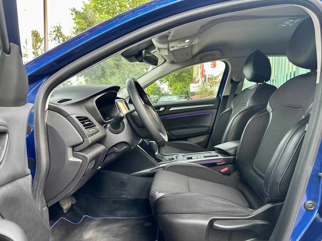 Renault Megane IV 1.5 Blue dCi 115 INTENS EDC **1 ère MAIN**