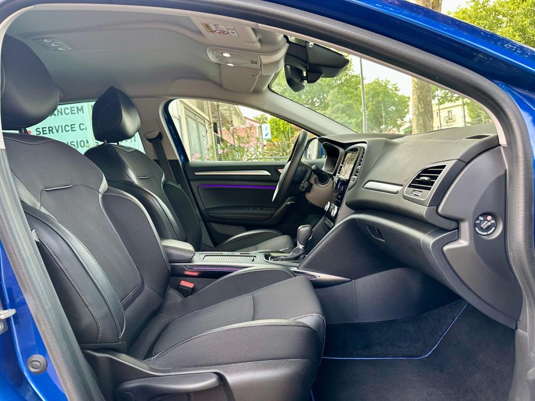 Renault Megane IV 1.5 Blue dCi 115 INTENS EDC **1 ère MAIN**