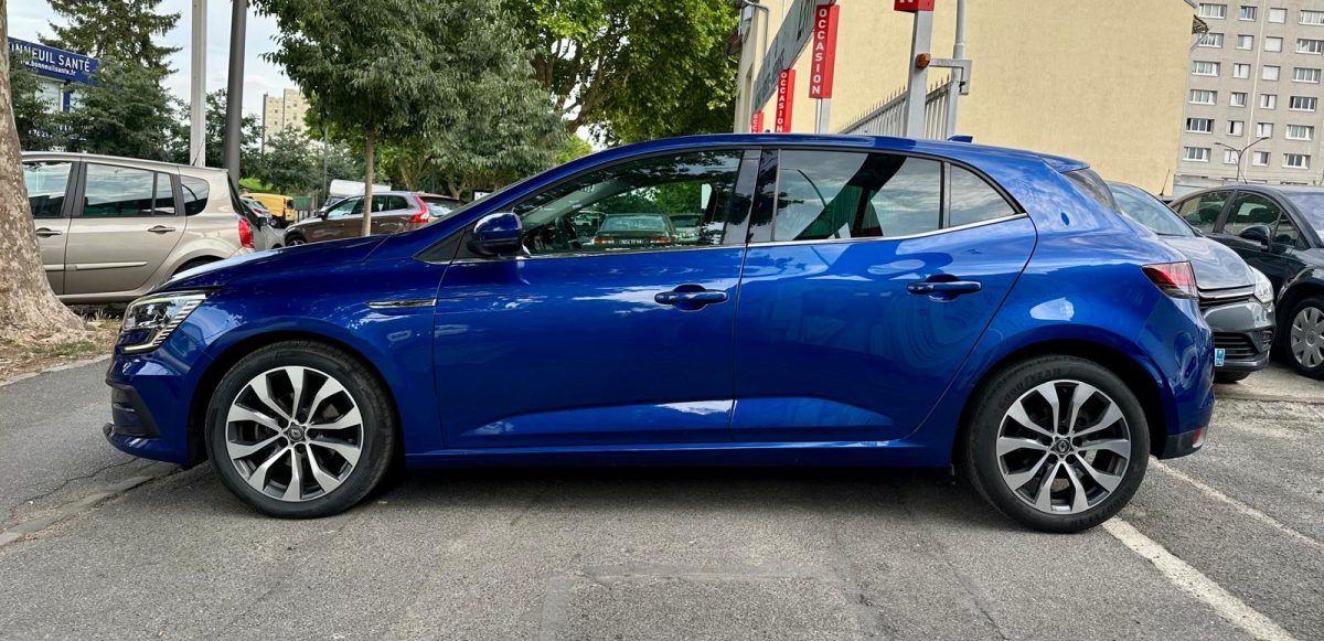 Renault Megane IV 1.5 Blue dCi 115 INTENS EDC **1 ère MAIN**