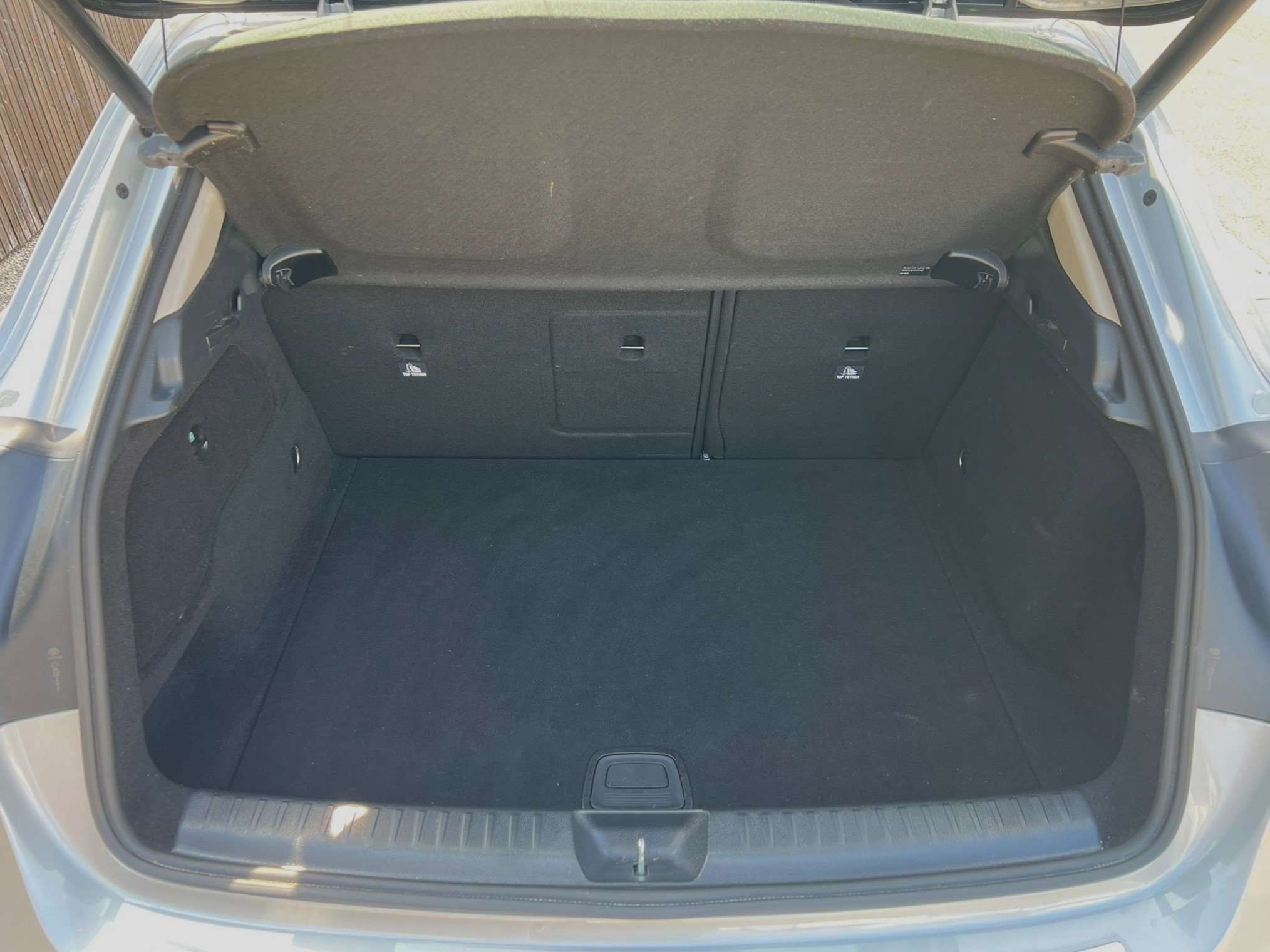 Mercedes-Benz GLA 180 GLA 180 7G-DCT 1steHAND/1MAIN