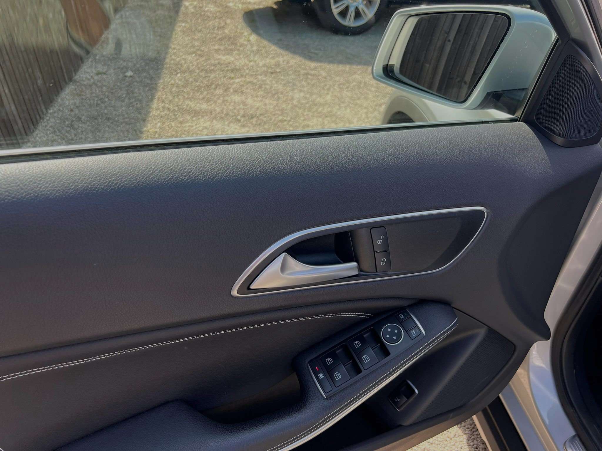 Mercedes-Benz GLA 180 GLA 180 7G-DCT 1steHAND/1MAIN