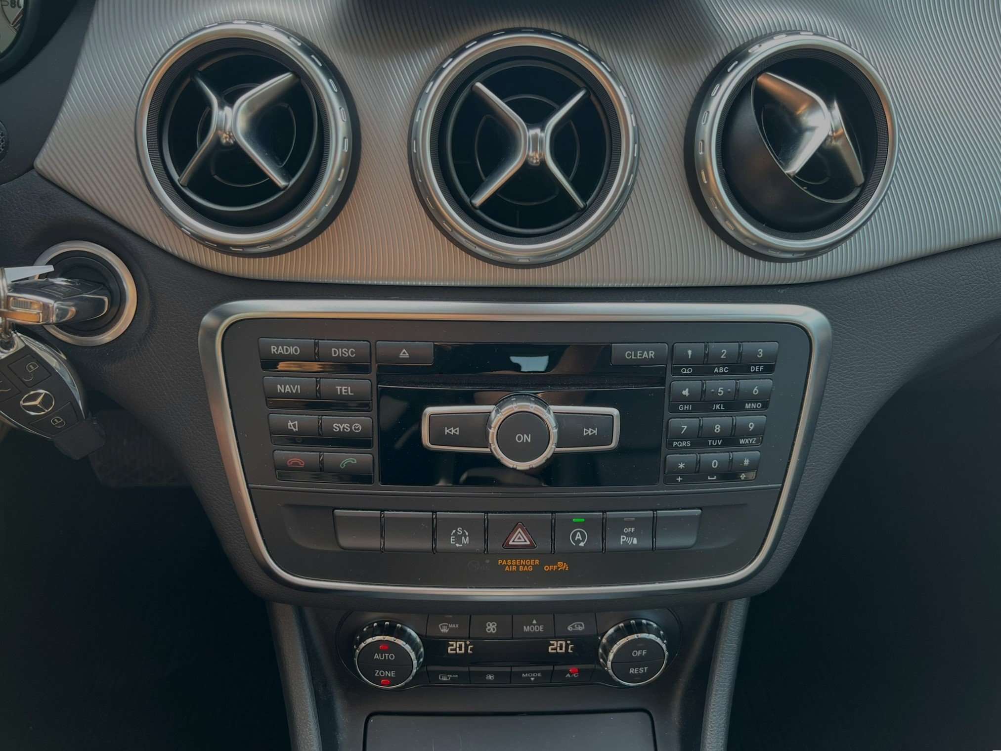 Mercedes-Benz GLA 180 GLA 180 7G-DCT 1steHAND/1MAIN