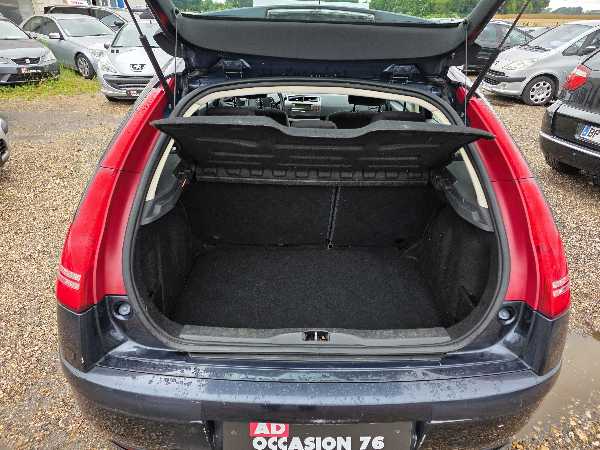 Citroen C4 II (2) 1.6 HDI 90 LIVE