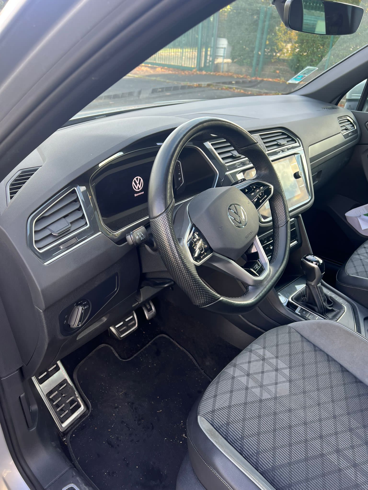 Volkswagen Tiguan II (2) 1.5 TSI 150 8CV R-LINE DSG7