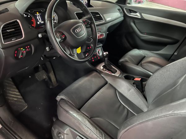 Audi Q3 Audi Q3 2.0TDI 170 STronic