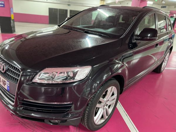 Audi Q7 (2) 3.0 V6 TDI 245 AVUS 6PL