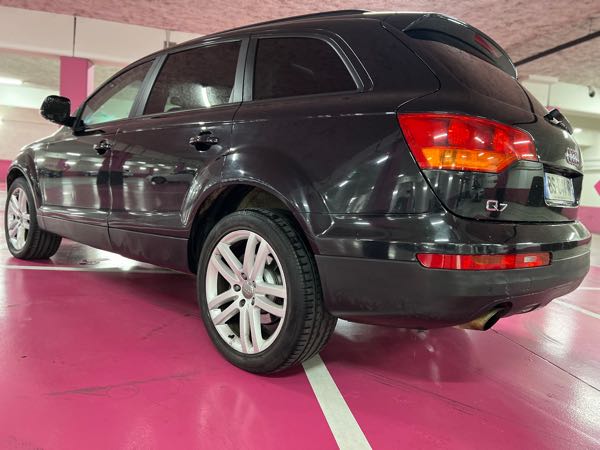 Audi Q7 (2) 3.0 V6 TDI 245 AVUS 6PL