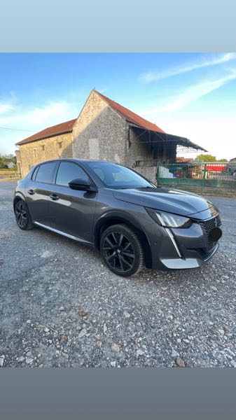 Peugeot 208 PEUGEOT 208 II 130 S&S GT PACK EAT8 TOIT PANO FULL 2022