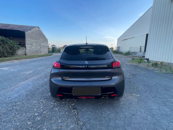Peugeot 208 PEUGEOT 208 II 130 S&S GT PACK EAT8 TOIT PANO FULL 2022