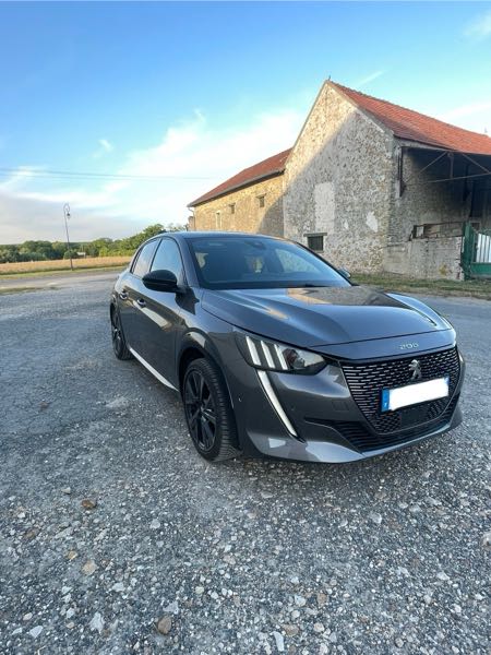 Peugeot 208 PEUGEOT 208 II 130 S&S GT PACK EAT8 TOIT PANO FULL 2022