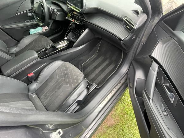 Peugeot 208 PEUGEOT 208 II 130 S&S GT PACK EAT8 TOIT PANO FULL 2022
