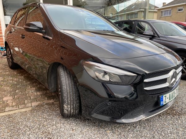 Mercedes-Benz Classe B III 180 D d Launch EDITION BVA8