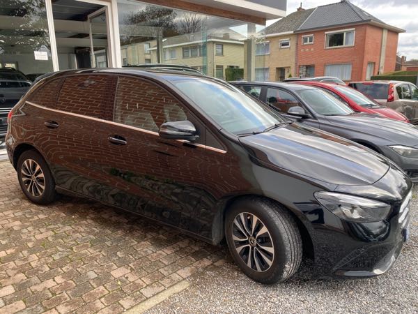 Mercedes-Benz Classe B III 180 D d Launch EDITION BVA8