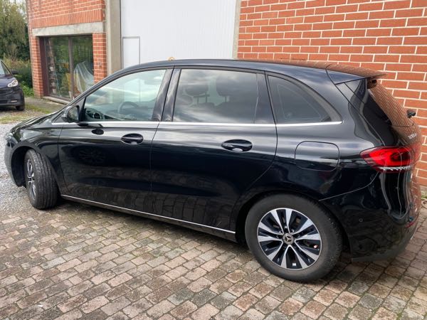 Mercedes-Benz Classe B III 180 D d Launch EDITION BVA8