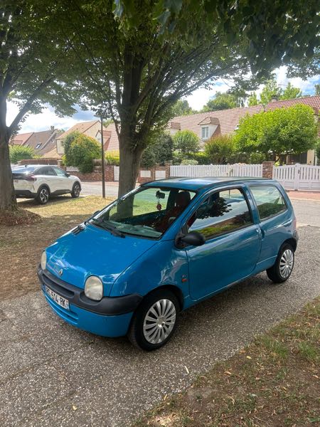 Renault Twingo (3) 1.2 16S PRIVILEGE QUICKSHIFT