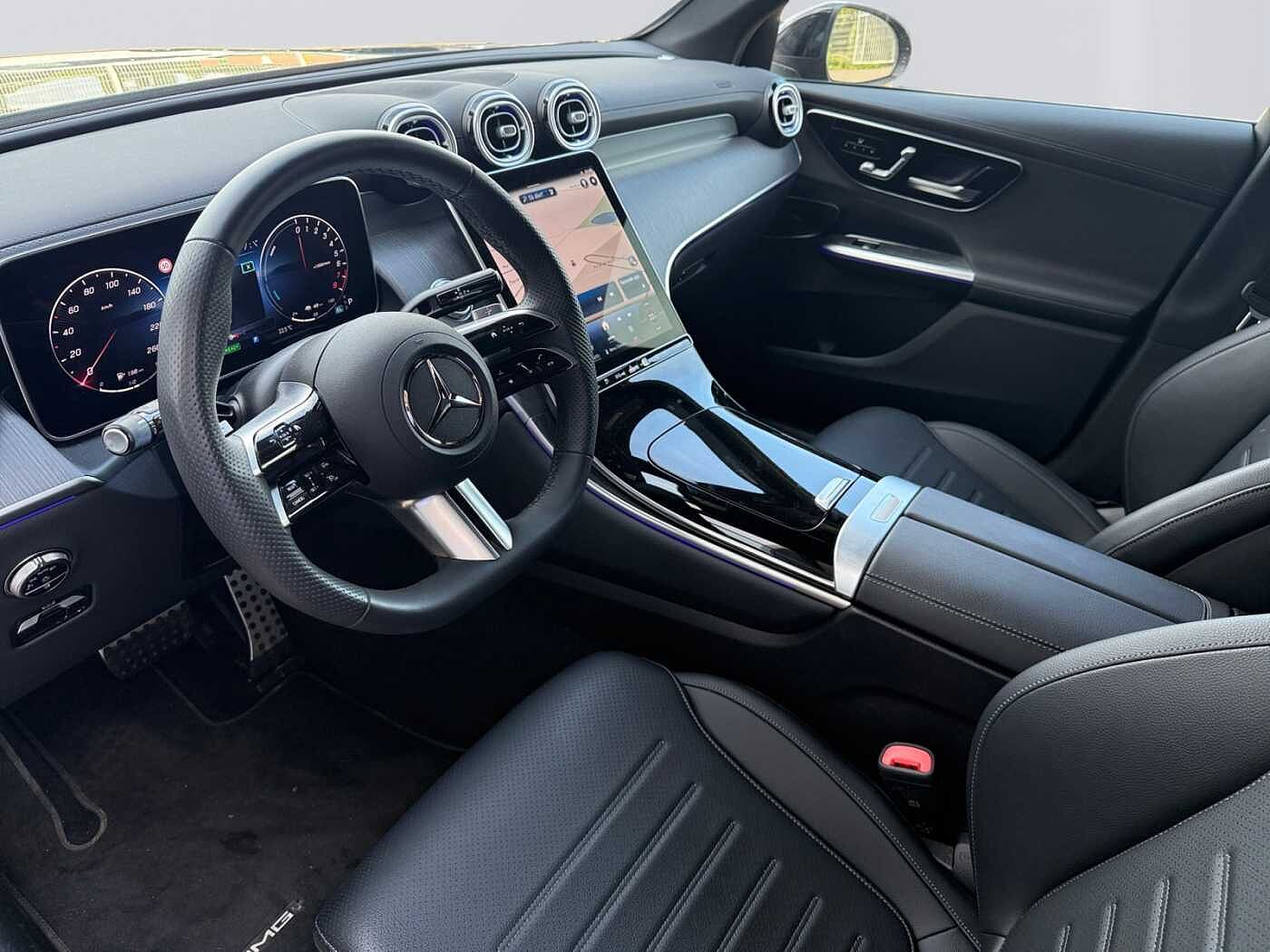 Mercedes-Benz GLC 300  e 4MATIC AMG Line