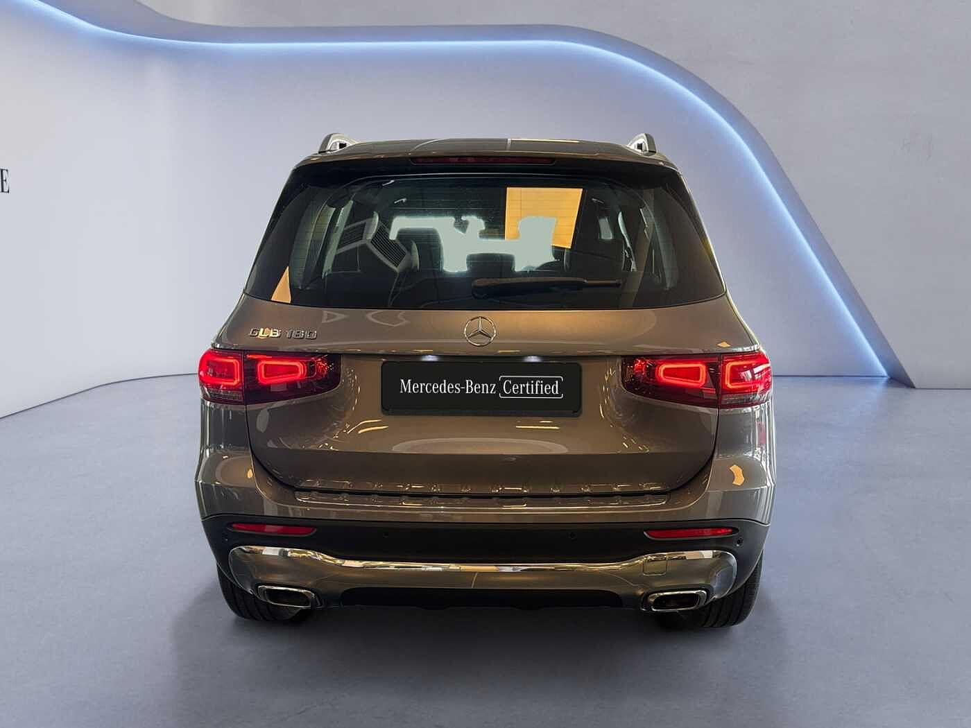 Mercedes-Benz GLB 180  ...