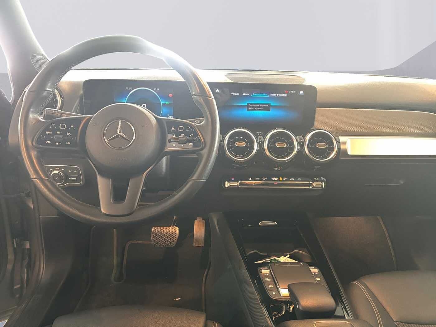 Mercedes-Benz GLB 180  ...