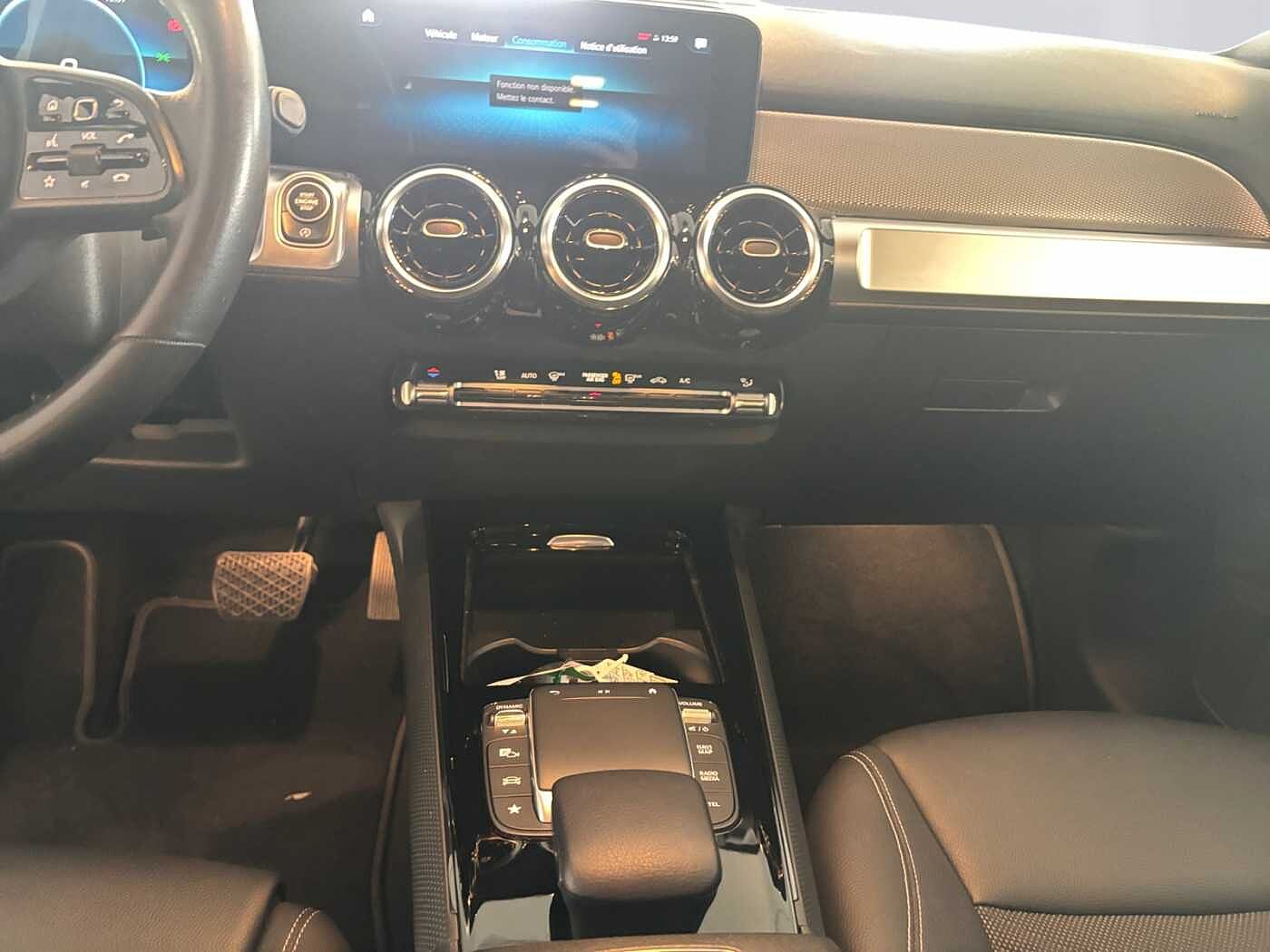 Mercedes-Benz GLB 180  ...