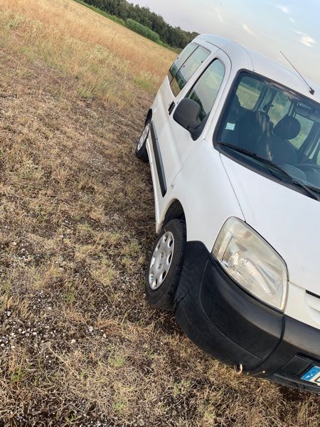 Peugeot Partner 1.6 HDI 75 CONFORT