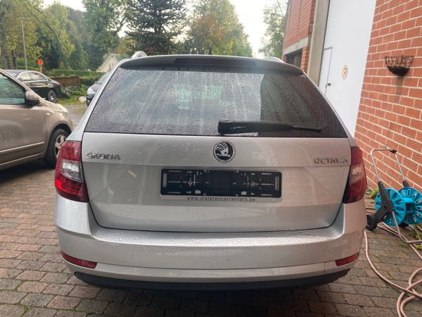Skoda Octavia III (2) COMBI 1.0 TSI 116 BUSINESS