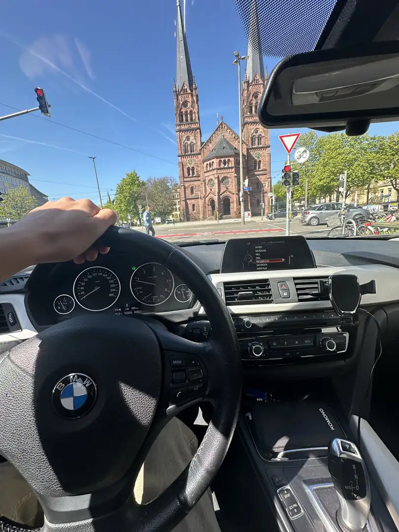 Bmw Serie 3 (F30) 318D 143 BUSINESS BVA8