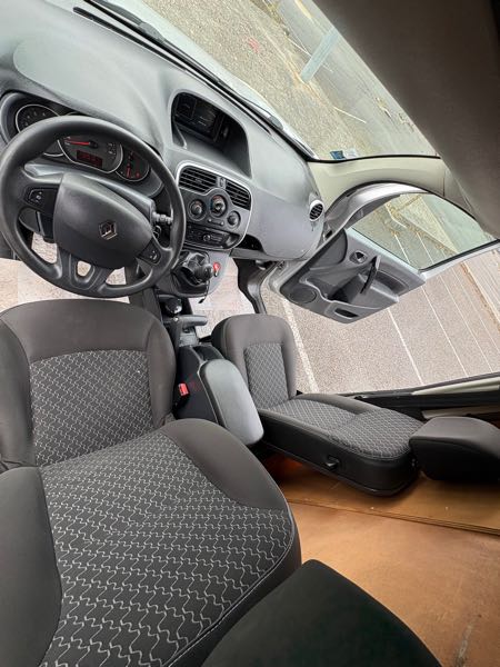 Renault Kangoo vend Renault, Kangoo, Grand, confort 225000,km 2015