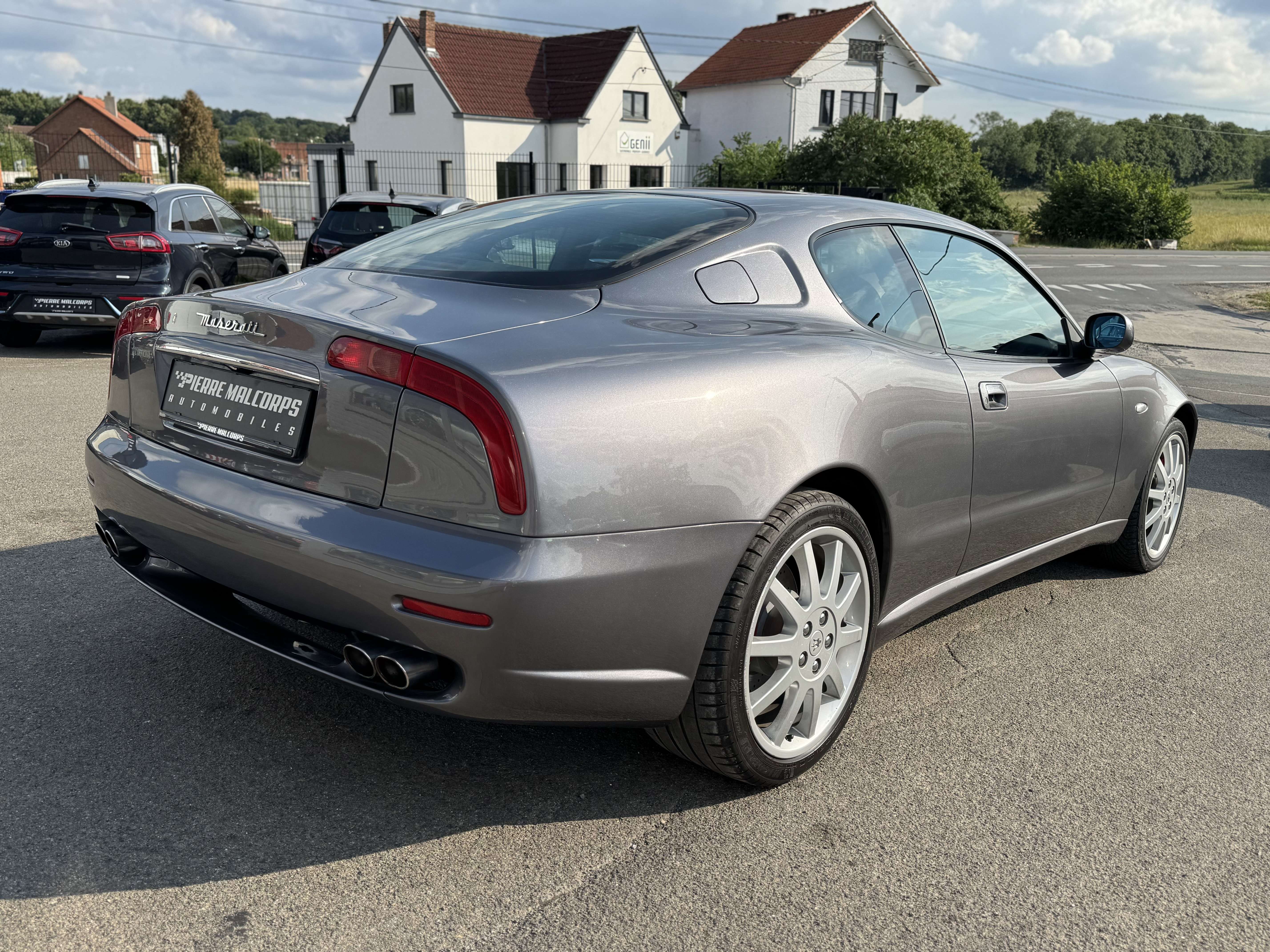 Maserati 3200 GT Turbo V8 32v / CARNET / AUDITORIUM 200 / JA 18"