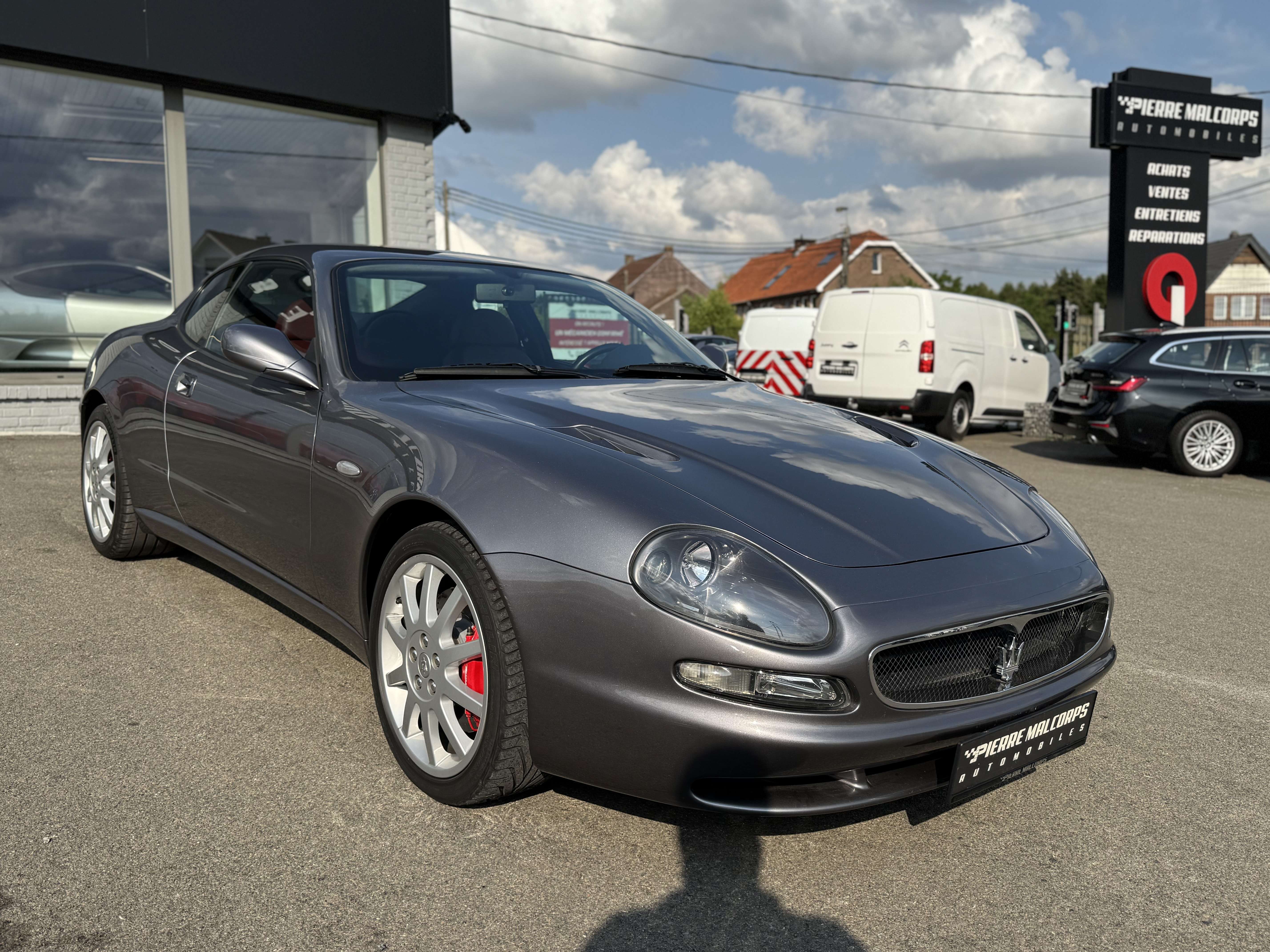 Maserati 3200 GT Turbo V8 32v / CARNET / AUDITORIUM 200 / JA 18"