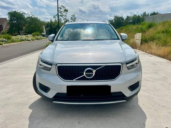 Volvo Xc40 T4 190 AWD MOMENTUM GEARTRONIC 8