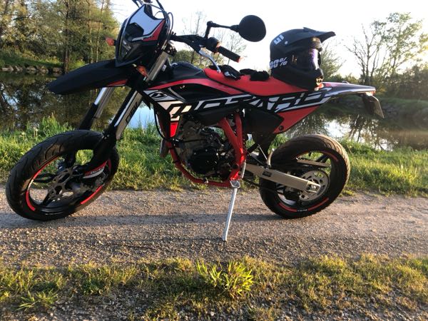 BETA SUPERMOTARD RR LC ( négociable )