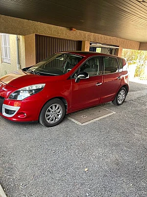 Renault Scenic III (2) 1.5 DCI 110 FAP DYNAMIQUE