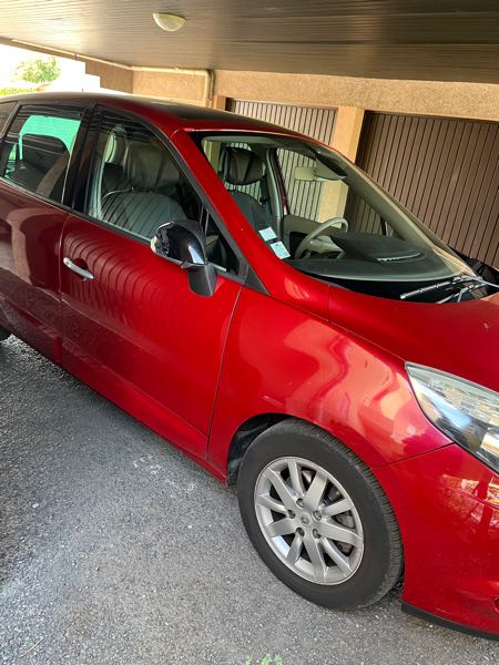 Renault Scenic III (2) 1.5 DCI 110 FAP DYNAMIQUE